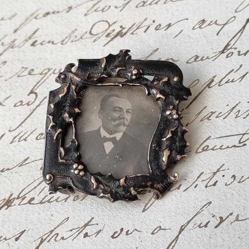 Broche ancienne porte photo - broche,