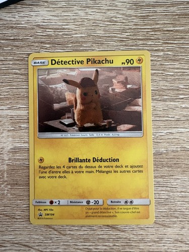 Détective pikachu holo sm194 - détective,