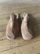 PAIRE de CHAUSSURES MAROCCAINE en osier colorées Pointure 36 Excellent état