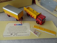 1/50° CORGI CAMION BEDF0RD + REM. KANGOUROUS CIRQUE PINDER EN BOITE REF 11402