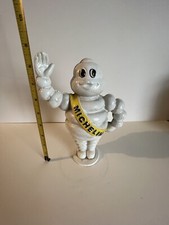 Michelin Man Bibendum Waving