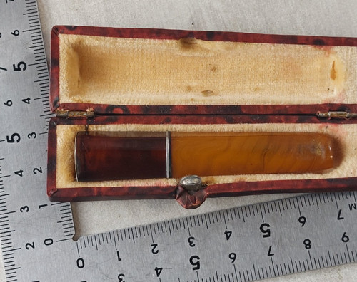 Ancien fume porte cigarette - ancien,