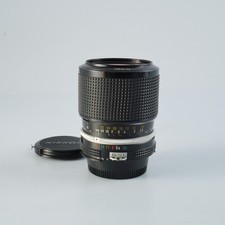 Excellent Objectif Zoom NIKON