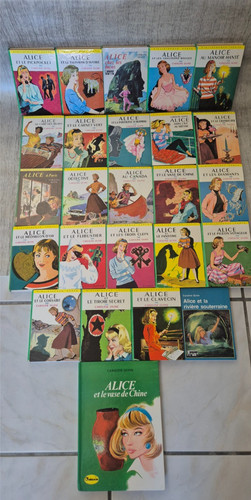 Lot livres alice caroline - livres,