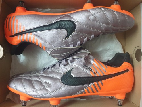 Ronaldo match worn boots - ronaldo, r9