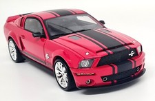 Shelby Collectibles 1/18