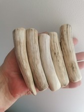 310.MATÉRIAU POIGNÉE DU