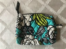 New Vera Bradley Small Cosmetic Bag In Island Blooms