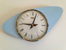 superbe Horloge pendule formica FFR  Bleue triangulaire   Vintage An 50's 60's