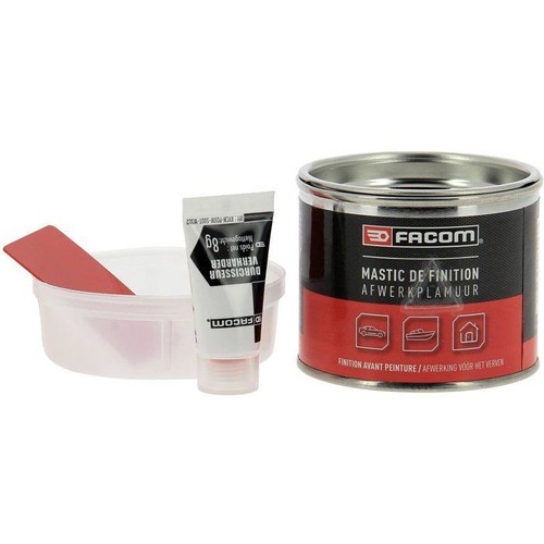 Mastic polyester finition