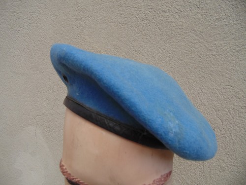 Onu uno beret bleu - onu, :