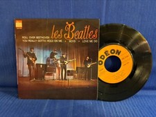 THE BEATLES SOE 3746 LOVE ME