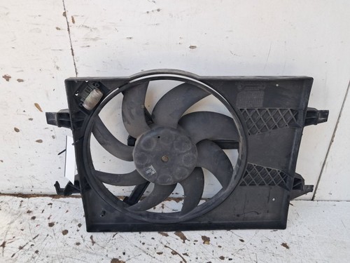 8240367 electric ford fiesta - 8240367,