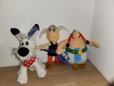 LOT DE 3 PELUCHES ASTERIX &