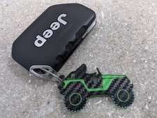 Porte-clés Bigfoot conduisant