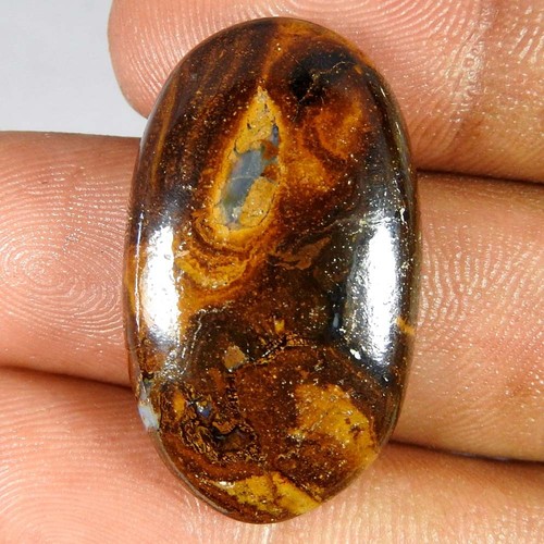 25cts100 natural koroit - 27.25cts100%natural,