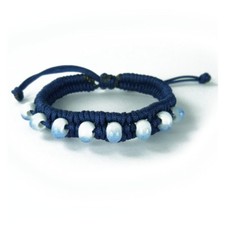 Bracelet femme réglable Perles porcelaine émail bleu marine et blanc macramé