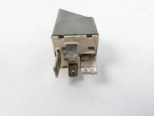 RELAIS DE DEMARREUR VESPA LX 200 2000-2000 / NE 10771