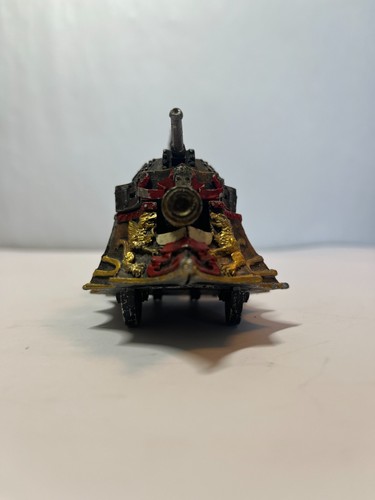 Warhammer old world tank - old, à