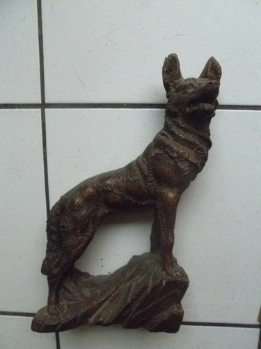 Rintintin statue en platre - statue,
