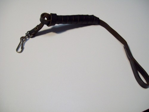Militaria dragonne cuir noire - militaria,