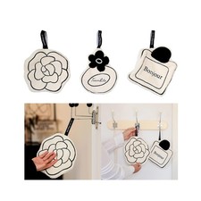 Serviette à main avec boucles