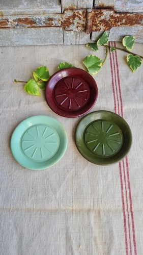 Anciennes soucoupes - 3,