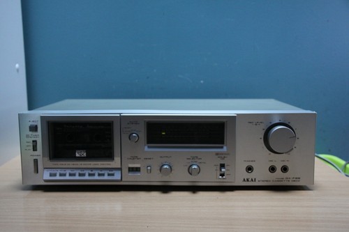 Akai f25 lecteur - akai,