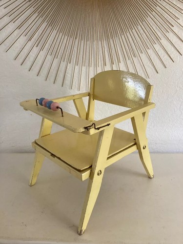 Ancienne petite chaise - ancienne,