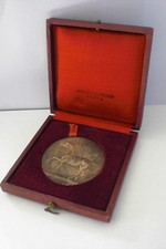 MEDAILLE BREVET D'EQUITATION 1954 en bronze KRISTESCO avec boite