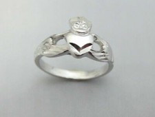 Bague Claddagh Irlandaise