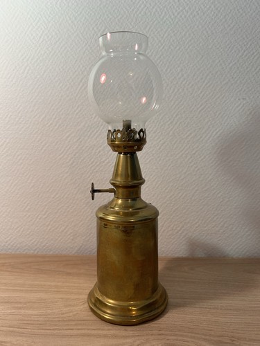 Ancienne lampe pigeon - ancienne,