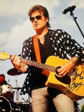 Billy Ray Cyrus Signé 8x10