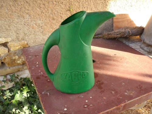 Ancien broc pichet huile - a,