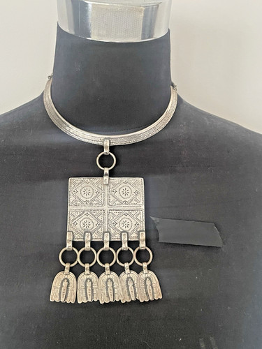 Collier créateur signé - collier,