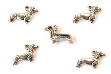 LOT 5 CHARMS/BRELOQUES