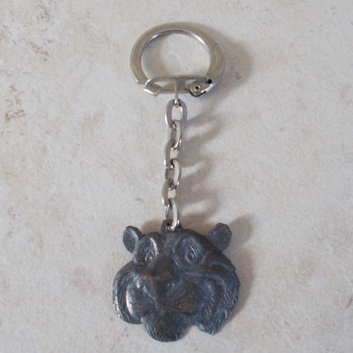 Ancien porte clefs - clés, esso
