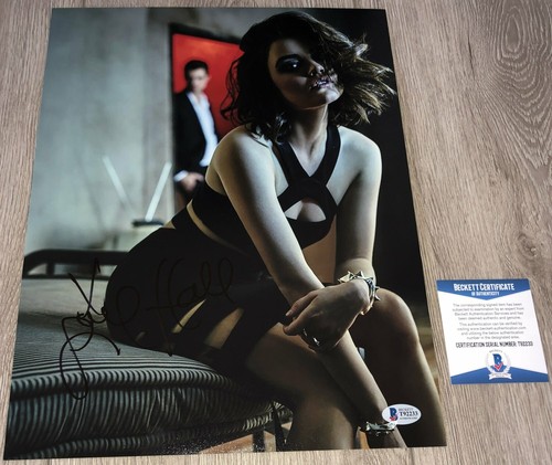 Lucy hale signed pretty - signed, little