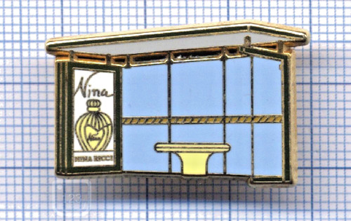 Pin arthus bertrand abri bus - pin's,
