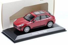 1:43 Welly Porsche Macan Turbo