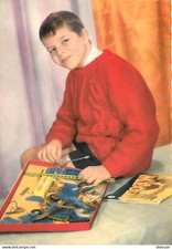 Enfants - Image - Scènes et Paysages - Enfant qui joue avec des Meccano - CPM -