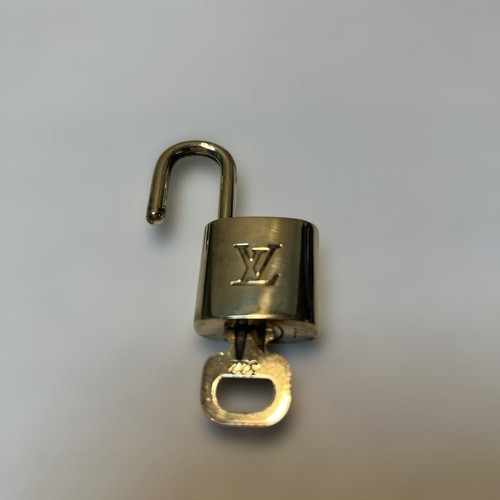 Cadenas louis vuitton - louis,