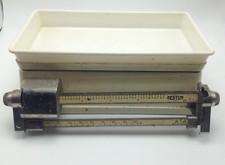 ancienne balance de menage Testut portée 5 kg années 50 60