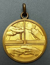 Belle médaille religieuse