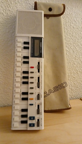 Synthétiseur casio tone - synthétiseur,