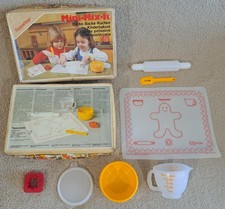 ? Ancien jouet Tupperware Tuppertoys La Petite Patissière - 1979