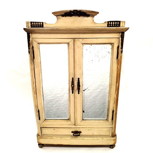 Ancienne grande armoire - ancienne, de
