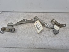 Charniere de capot KIA RIO 2