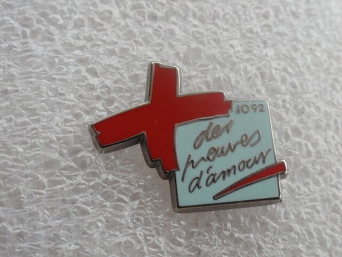 Pin croix rouge - pin,