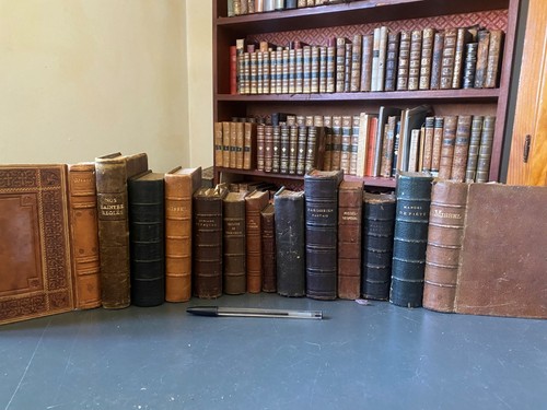 Lot missels paroissiens - 14,